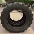 Banden 650/65 R42 zijaanzicht